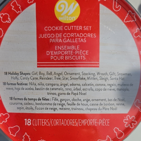 Wilton Metallic Cookie Cutter Collection - Picture 3 of 4